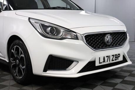 MG MG3 EXCLUSIVE NAV VTI-TECH 24