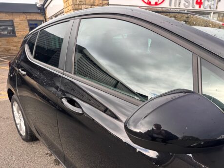 Vauxhall Astra SE 24