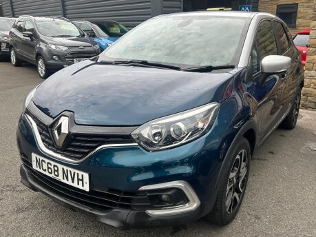 Renault Captur ICONIC TCE 5
