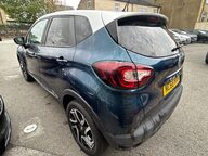 Renault Captur ICONIC TCE 6
