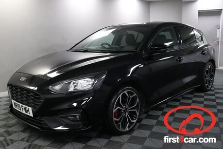 Ford Focus ST-LINE X