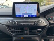 Ford Focus ST-LINE X 11