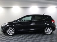 Ford Fiesta TITANIUM 18