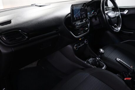 Ford Fiesta TITANIUM 34