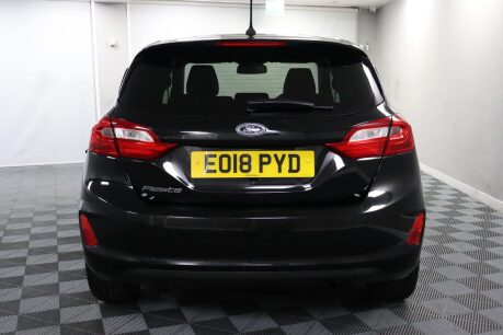 Ford Fiesta TITANIUM 8