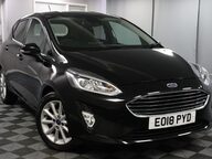 Ford Fiesta TITANIUM 19