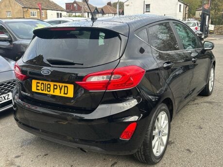 Ford Fiesta TITANIUM 9