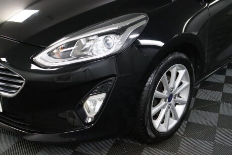 Ford Fiesta TITANIUM 31