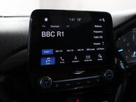 Ford Fiesta TITANIUM 38