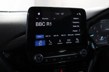 Ford Fiesta TITANIUM 38