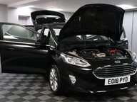 Ford Fiesta TITANIUM 15