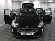 Ford Fiesta TITANIUM 7