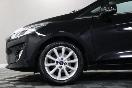 Ford Fiesta TITANIUM 27