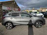 Nissan Qashqai DCI TEKNA 8