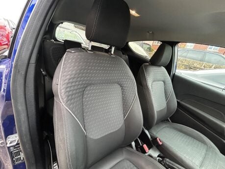 Ford Fiesta ZETEC 8