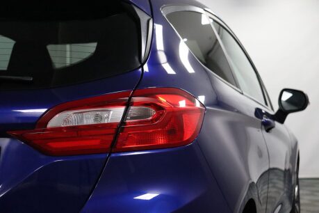 Ford Fiesta ZETEC 23