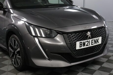 Peugeot 208 PURETECH GT S/S 26