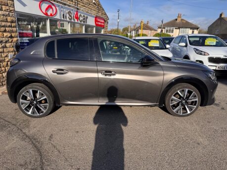 Peugeot 208 PURETECH GT S/S 8