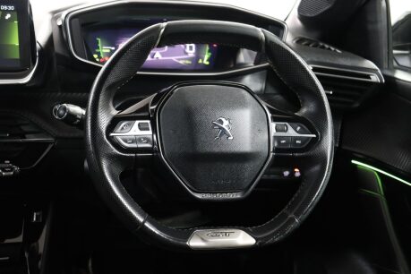 Peugeot 208 PURETECH GT S/S 46