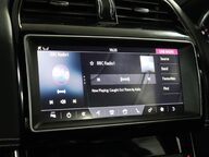 Jaguar XE R-SPORT 39