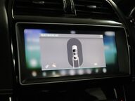 Jaguar XE R-SPORT 37