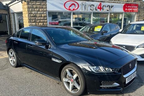 Jaguar XE R-SPORT