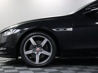 Jaguar XE R-SPORT 27
