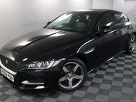 Jaguar XE R-SPORT 20