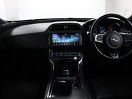 Jaguar XE R-SPORT 41