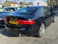 Jaguar XE R-SPORT 9
