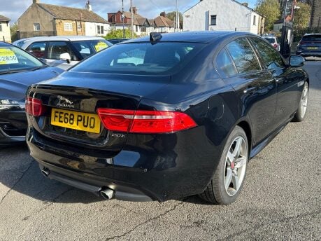 Jaguar XE R-SPORT 9