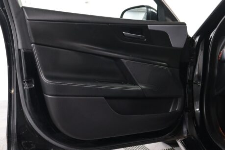 Jaguar XE R-SPORT 44