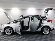 Ford Focus TITANIUM X TDCI 6
