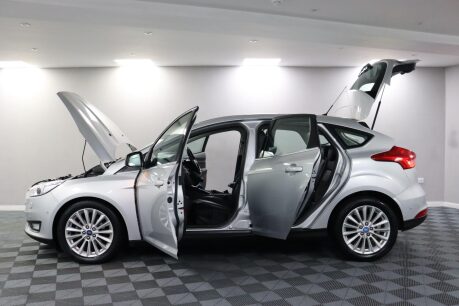 Ford Focus TITANIUM X TDCI 6