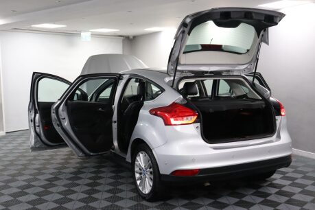 Ford Focus TITANIUM X TDCI 21