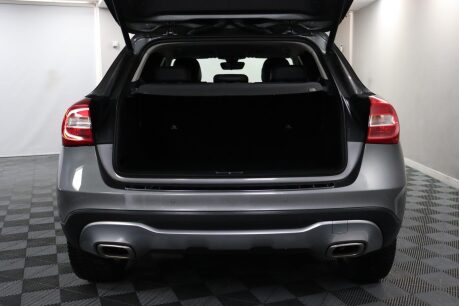 Mercedes-Benz GLA GLA 200 D SPORT EXECUTIVE 14