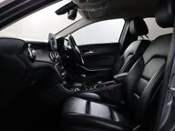 Mercedes-Benz GLA GLA 200 D SPORT EXECUTIVE 42