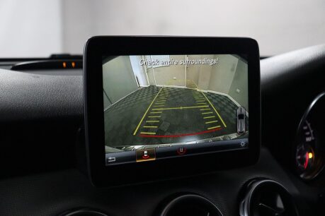 Mercedes-Benz GLA GLA 200 D SPORT EXECUTIVE 37