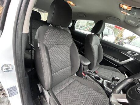 Kia Ceed 2 NAV ISG 10