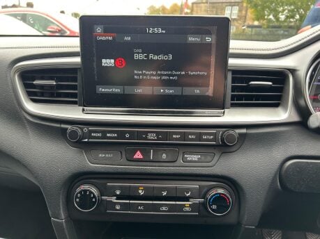 Kia Ceed 2 NAV ISG 11