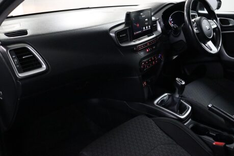Kia Ceed 2 NAV ISG 34