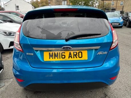 Ford Fiesta TITANIUM 7