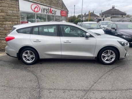 Ford Focus ZETEC 8