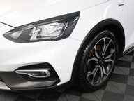 Ford Focus X 31
