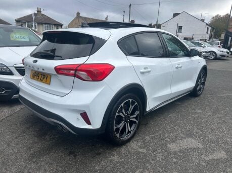 Ford Focus X 9