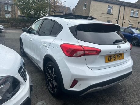 Ford Focus X 6