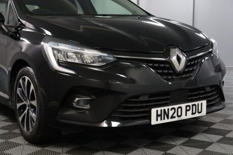 Renault Clio ICONIC TCE 24