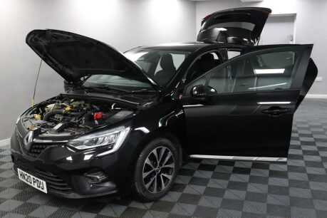 Renault Clio ICONIC TCE 16