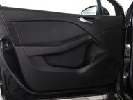 Renault Clio ICONIC TCE 44