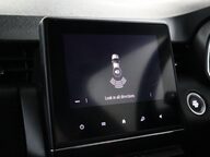 Renault Clio ICONIC TCE 37